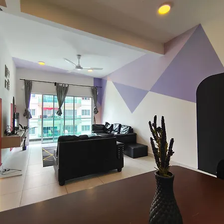 Icolor Home & Stay Ch3 Tanah Rata Exterior photo