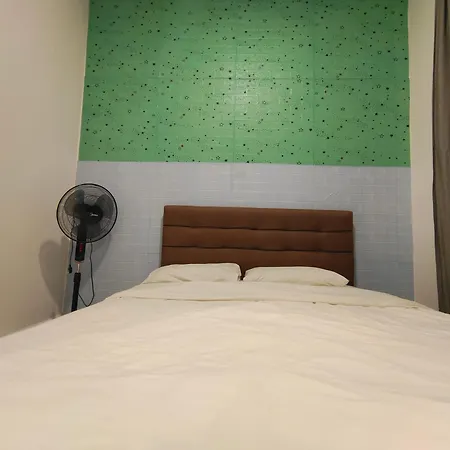 Icolor Home & Stay Ch3 Tanah Rata Exterior photo
