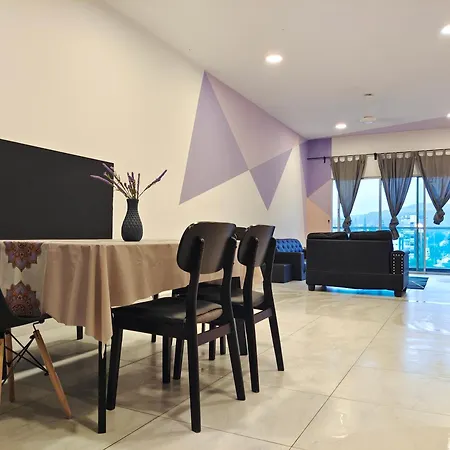 Icolor Home & Stay Ch3 Tanah Rata Exterior photo